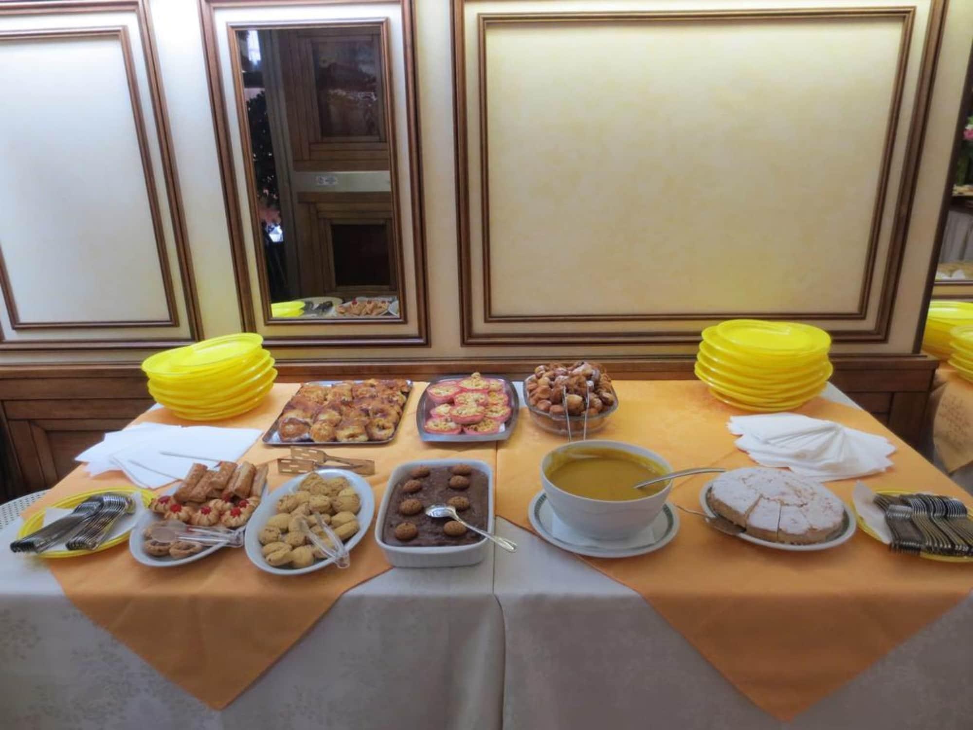 Hotel Italia City Center Mantua Dış mekan fotoğraf