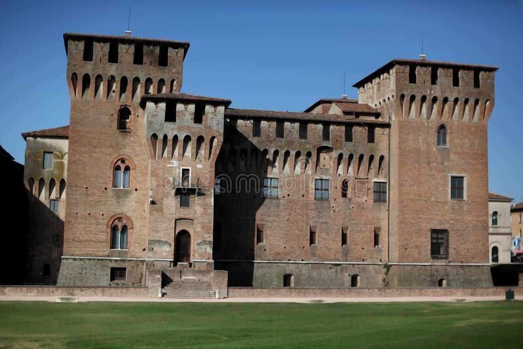 Hotel Italia City Center Mantua Dış mekan fotoğraf